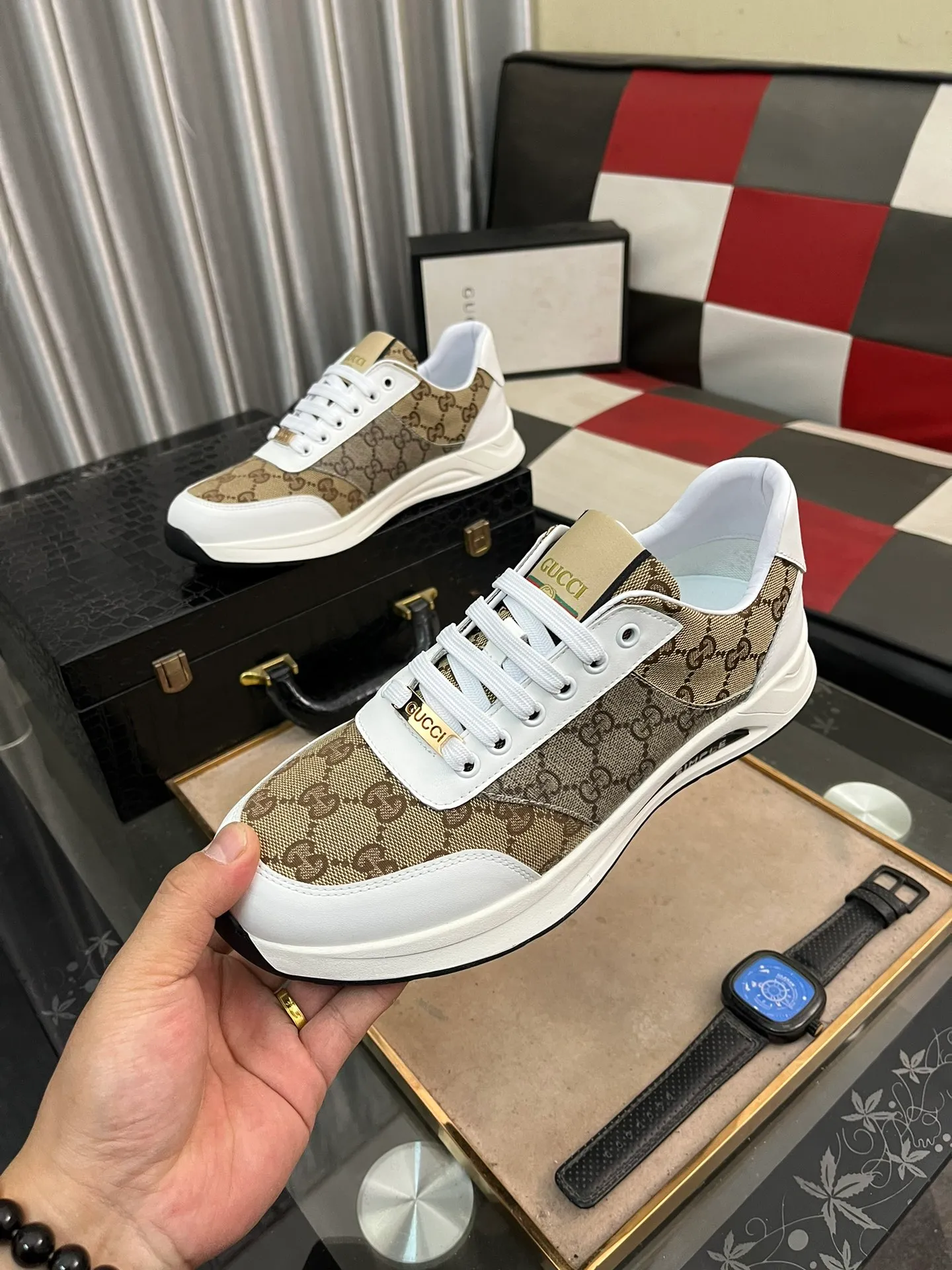 Men's Men's Shoes 💰420 ⌚️⌚️[GUCCI] Gucci men's casual shoes are absolutely popular 🔥The ultimate matching item for trendy men! Irresistible charm of super texture, the main recommendation, the upper is made of high-quality cowhide + breathable fabric, sheepskin feet, wear-resistant rubber sole, noble and elegant! Extremely comfortable🎁🎁You can be as handsome as you want💪 Size: 38-44!